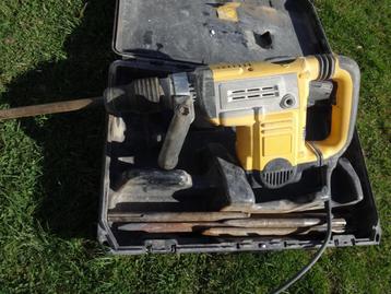 Dewalt-machines beschikbaar voor biedingen