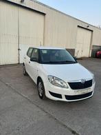 Skoda Fabia 2013 1.2 essence déjà testée, Autos, Euro 5, Achat, Entreprise, Boîte manuelle