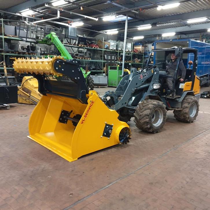 Alimentateur avec couteau, Animaux & Accessoires, Autres accessoires pour animaux, Neuf, Enlèvement