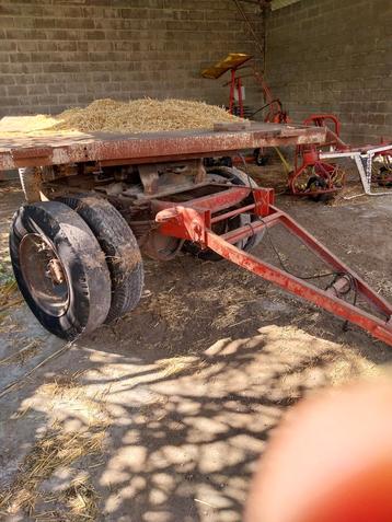 Metalen platte wagen beschikbaar voor biedingen