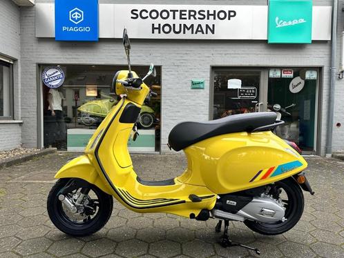 VESPA PRIMAVERA 125cc GIALLO (N 139), Vélos & Vélomoteurs, Scooters | Vespa, Neuf, Autres modèles, Essence, Envoi