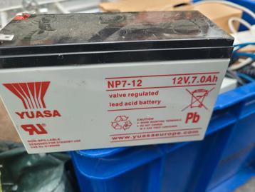 Voorraad batterijen YUASA NP7-12