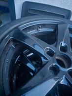 Mercedes velgen 225 45 r18 v , 225 40 r18, Motoren, Ophalen