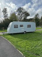 Caravelair Venicia 542 uit 2009, Caravans en Kamperen, Rondzit, Particulier, 5 tot 6 meter, Omvormbare zithoek
