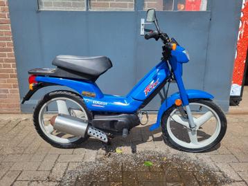 Peugeot fox B klasse 2004, Fietsen en Brommers, Brommers | Peugeot, Ophalen, Zo goed als nieuw, Fox