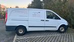 Mercedes Vito 2.2 diesel btw wagen. FRIGO, Auto's, Bestelwagens en Lichte vracht, 100 kW, Euro 5, Stof, Zwart