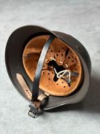 Prachtige BGS bundesgrenzschutz m40 stahlhelm maat 64, Verzamelen, Ophalen of Verzenden, Landmacht, Helm of Baret