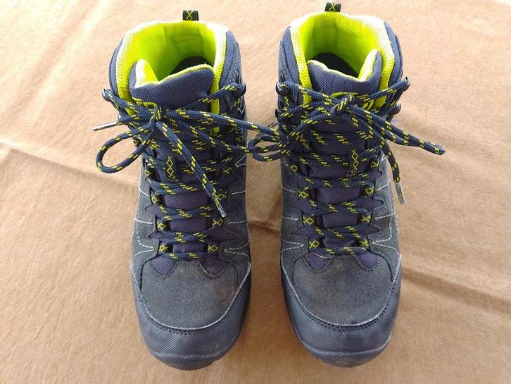 Wandelschoenen - maat 37 - Brütting, Kinderen en Baby's, Kinderkleding | Schoenen en Sokken, Gebruikt, Overige typen, Jongen of Meisje