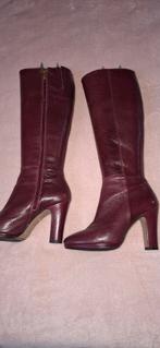 Lederen laarzen met een hak van 6 á 7 cm., Enlèvement ou Envoi, Comme neuf, Bottes hautes