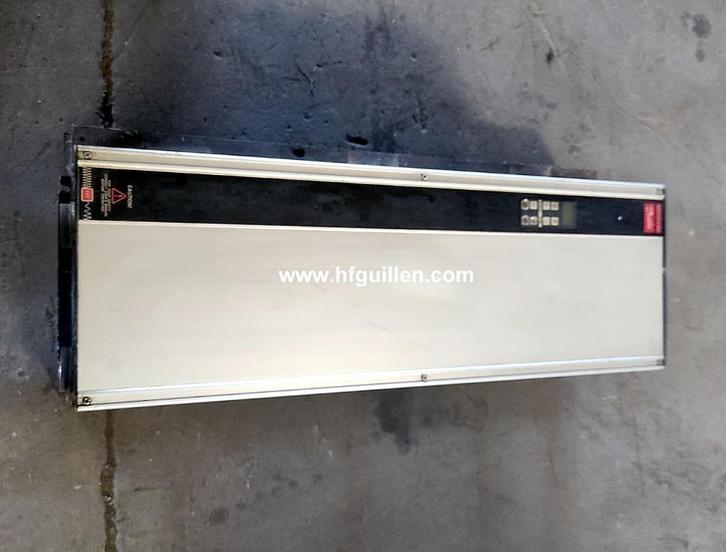 VARIATEUR DE VITESSE DANFOSS VLT 3032, Zakelijke goederen, Overige Zakelijke goederen, Ophalen of Verzenden