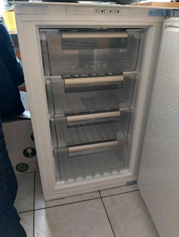 !!!Diepvries (inbouw) Siemens!!! Prijs verlaagd!!!, Elektronische apparatuur, Vriezers en Diepvrieskisten, Zo goed als nieuw, Inbouw