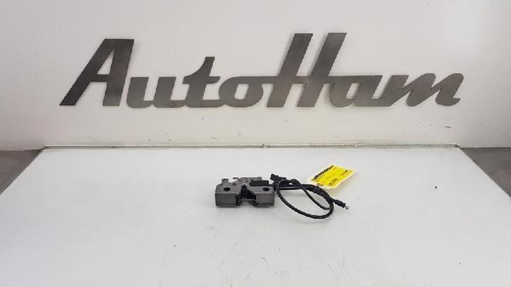 MOTORKAP SLOT Skoda Fabia III (NJ3) (|6V0823509D|), Auto-onderdelen, Carrosserie, Skoda, Gebruikt