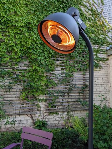 Terrasverwarmer - Zwart - Elektrisch beschikbaar voor biedingen