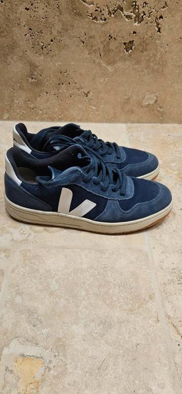 VEJA-schoenen in perfecte staat  beschikbaar voor biedingen