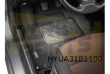 Hyundai i20 (1/15- 11/20) Mattenset (4x) tekst 'i20' standaa beschikbaar voor biedingen