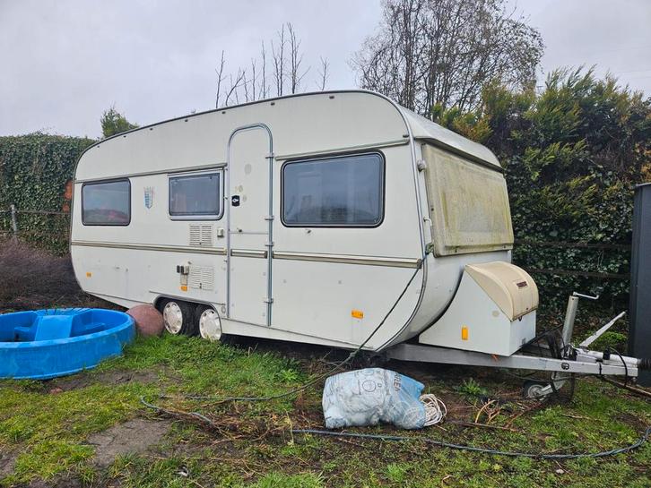 Oude caravan, Caravanes & Camping, Caravanes, Particulier, Réfrigérateur, Micro-ondes, Enlèvement