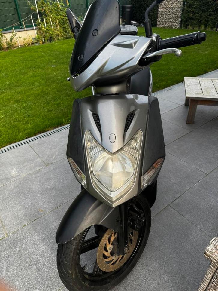 Scooter kymco agility 50 (2016, classe B) - reparation/piece, Fietsen en Brommers, Scooters | Kymco, Gebruikt, Agility, Klasse B (45 km/u)