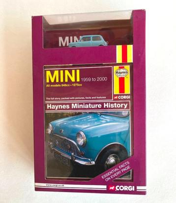 Austin Mini 1959-2000 & Haynes History Corgi CC03001. beschikbaar voor biedingen