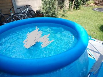 Zwembad (diameter 3m) + pomp + ondervloer + producten  beschikbaar voor biedingen
