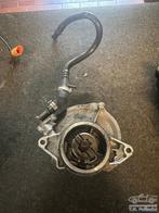 Vacuumpomp met onderdrukslang Audi A4 3.0 GTI 24v 2011, Gebruikt, -, -, -