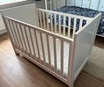 Wit babybed bopita, zonder matras, Kinderen en Baby's, Kinderkamer | Complete kinderkamers, Ophalen, Zo goed als nieuw