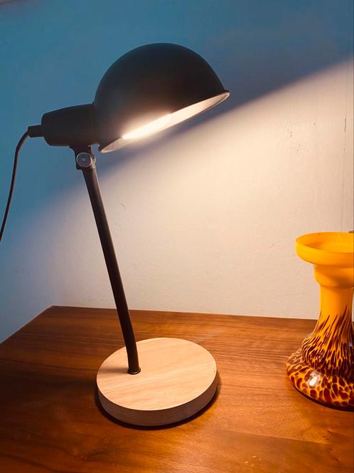 zwart metaal hout, Huis en Inrichting, Bureaus, Zo goed als nieuw, Bureau, Elektrisch, Ophalen