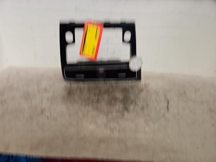 Grille aération tableau de bord d'un Volkswagen Golf, Autos : Pièces & Accessoires, Tableau de bord & Interrupteurs, Volkswagen