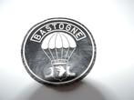 BASTOGNE 101st AIRBORNE ancien BADGE, Collections, Objets militaires | Général, Enlèvement ou Envoi, Gendarmerie