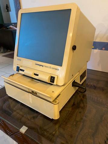 Microfichelezer kleine microfiches beschikbaar voor biedingen