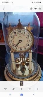 Vieille  horloge  globe, Antiquités & Art, Enlèvement ou Envoi