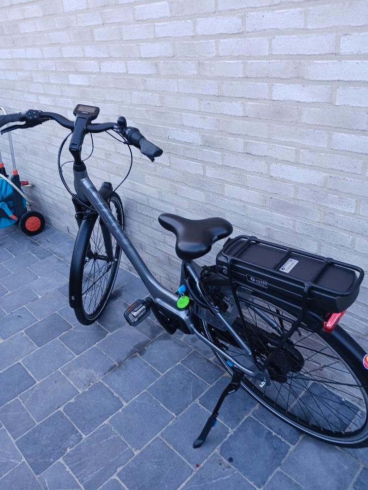 Elektrische damesfiets merk Giant te koop., Fietsen en Brommers, Elektrische fietsen, Giant, Ophalen