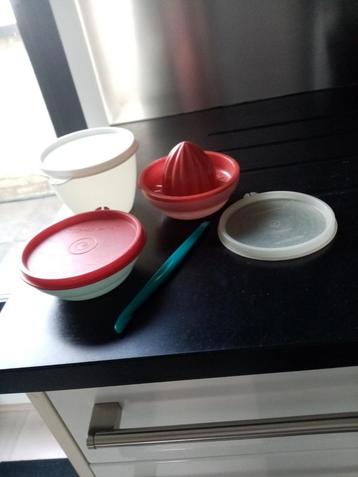Fruitpers,schiller verkocht,1 grote en 2 kleine met deksel, Huis en Inrichting, Ophalen of Verzenden