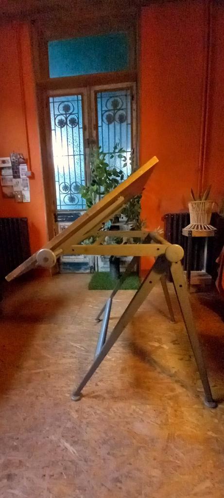 Ahrend De Cirkel design tekentafel, Antiek en Kunst, Antiek | Kantoor en Zakelijk, Ophalen