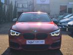 BMW M140i / Adapt. LED / Harman Kardon / Keyless / Camera, Auto's, BMW, Automaat, 1 Reeks, Leder, Bedrijf