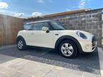 Mini One 1.5i Led Virtual Navigatie CarPlay Slechts 55000km, Auto's, Mini, Gebruikt, Zwart, Beige, Bedrijf