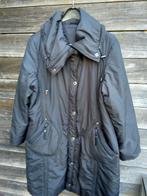Zwarte Lange Jas In Maat 42/44, Kleding | Dames, Jassen | Winter, Ophalen of Verzenden, Gedragen, Maat 42/44 (L), Zwart