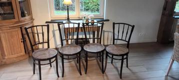 Thonet bistro stoelen (x4) beschikbaar voor biedingen