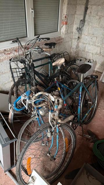 Diverse fietsen 5 stuks met wat werk aan beschikbaar voor biedingen