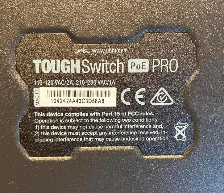 Ubiquity TOUGHSwitch POE pro 8port gigabit managed switch, Computers en Software, Routers en Modems, Gebruikt, Ophalen of Verzenden