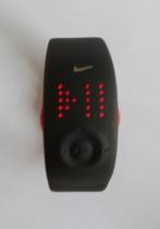 NIKE SportWatch/SmartWatch WM0030 Batterie neuve, non utilis, Comme neuf, Noir, Nike, Enlèvement ou Envoi