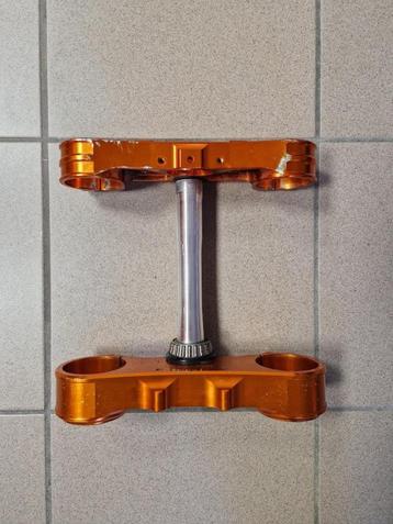 Ktm triple clamp set exc 2012-2013 beschikbaar voor biedingen