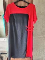 Kleedje zwart/rood 'Green ICE' maat 42, Kleding | Dames, Jurken, Maat 42/44 (L), Ophalen of Verzenden, Zo goed als nieuw, Knielengte