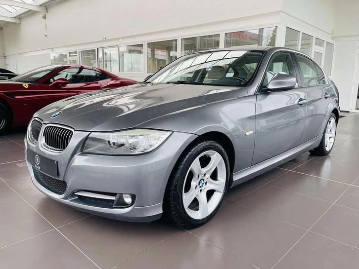 BMW 3 Serie 318 d * GARANTIE + CUIR + CLIM * (bj 2011), Auto's, BMW, Bedrijf, Te koop, 3 Reeks, ABS, Airbags, Airconditioning