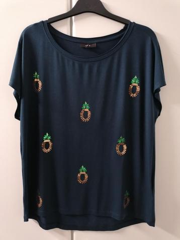 Donkerblauw T-shirt met printen in kleine pailletten, M beschikbaar voor biedingen