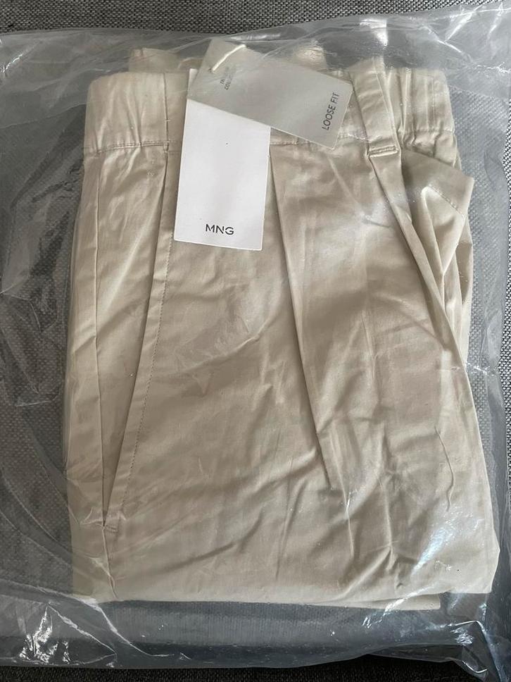Bermuda coton MANGO neuf, Vêtements | Hommes, Pantalons, Neuf, Taille 52/54 (L), Beige, Enlèvement ou Envoi