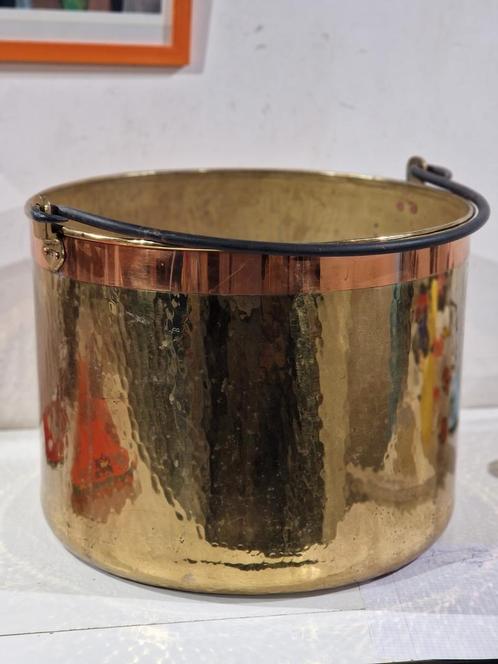 Gestempelde XL Gepolijst Koperen Houtbak

, rococo plant, Antiek en Kunst, Antiek | Brons en Koper, Koper, Ophalen of Verzenden