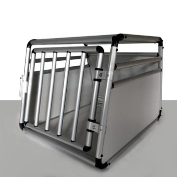 Autobench Hond Aluminium Hondenbench Auto met Ronde Buizen beschikbaar voor biedingen