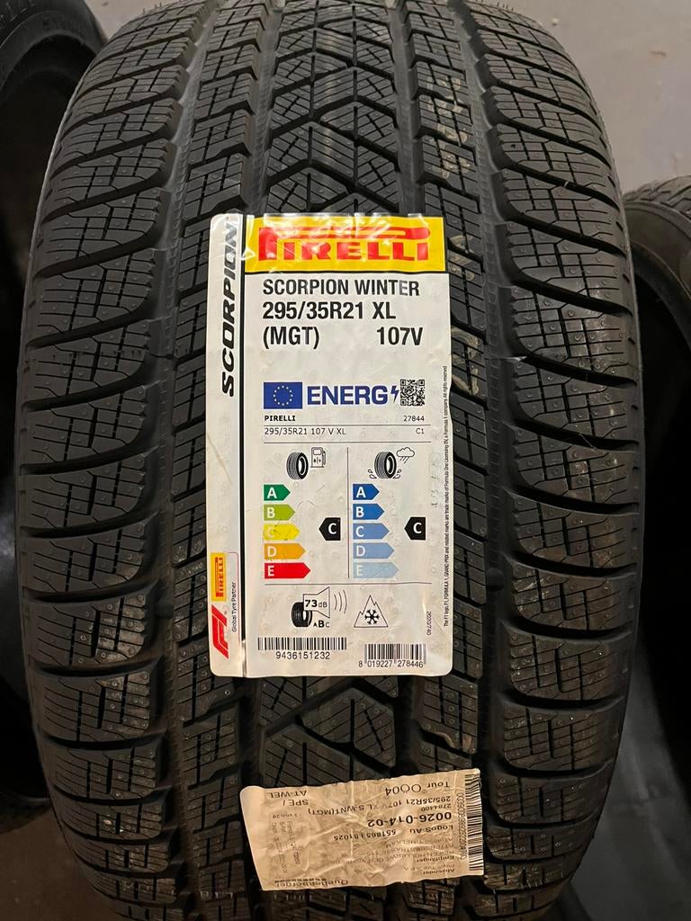 4 pneus hiver NEUF PIRELLI 2X 295 35r21 2X 265 40r21, Enlèvement ou Envoi, Pneus hiver, Pneu(s)