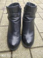 Schoenen, Ophalen, Zo goed als nieuw