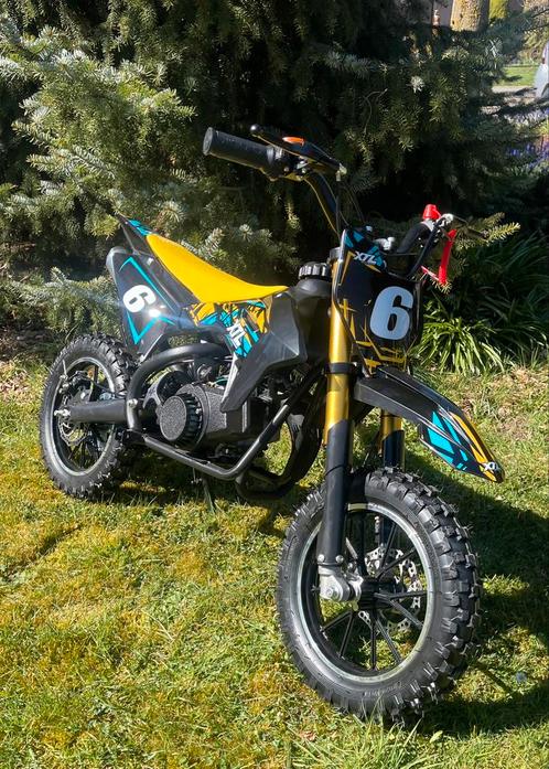 XTL 49cc Pitbike gloednieuw in de doos!! Meerdere kleuren!!, Fietsen en Brommers, Brommers | Crossbrommers, Nieuw, Overige merken